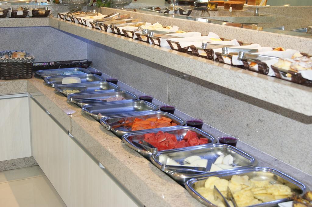 Itamaraty Hotel Anapolis Bagian luar foto