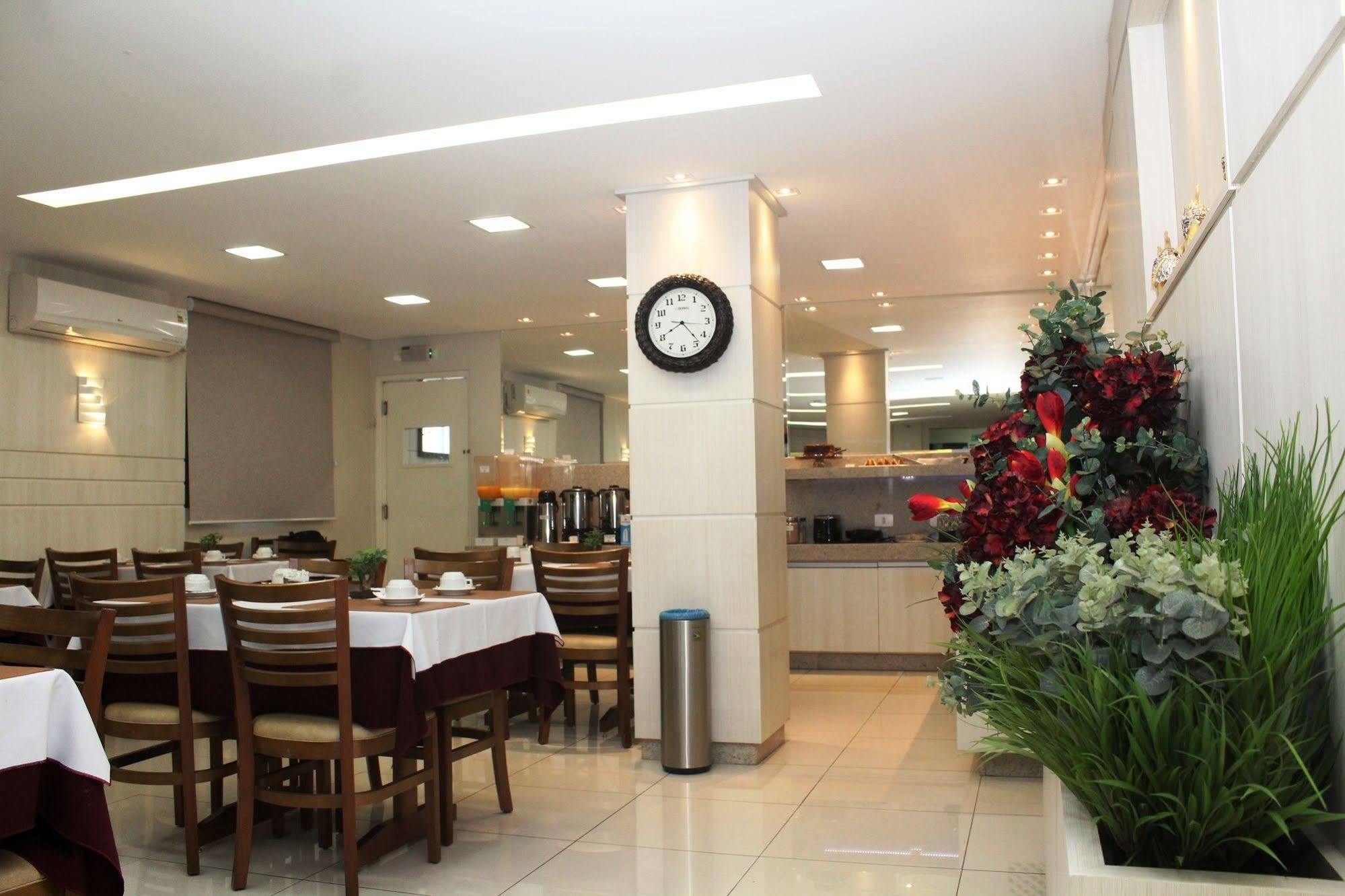 Itamaraty Hotel Anapolis Bagian luar foto